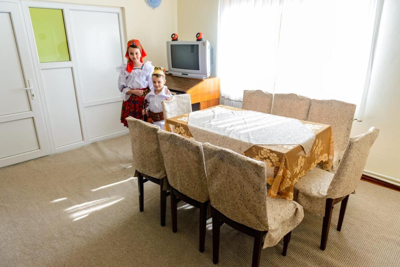 Pensiunea Maria Sighetu Marmaţiei Esterno foto